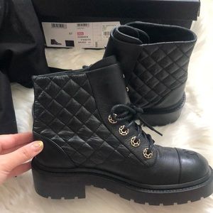 Shiny Goatskin Calfskin Quilted Lace Up Combat Boots 37 Black